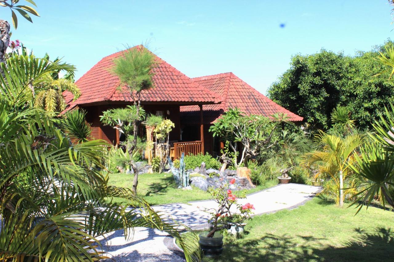 Bamboo Bungalow Jungle View Batununggul ภายนอก รูปภาพ