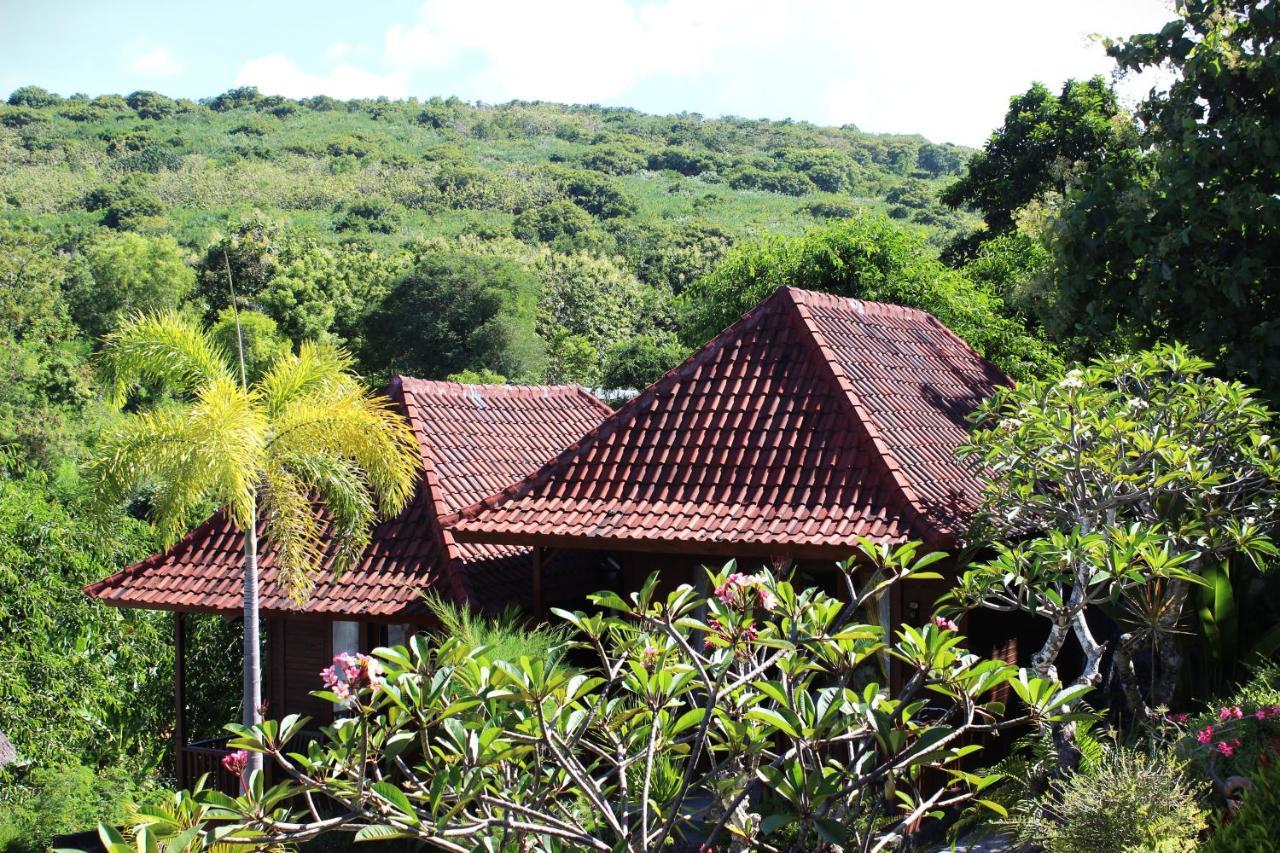 Bamboo Bungalow Jungle View Batununggul ภายนอก รูปภาพ
