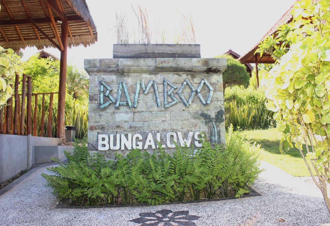 Bamboo Bungalow Jungle View Batununggul ภายนอก รูปภาพ