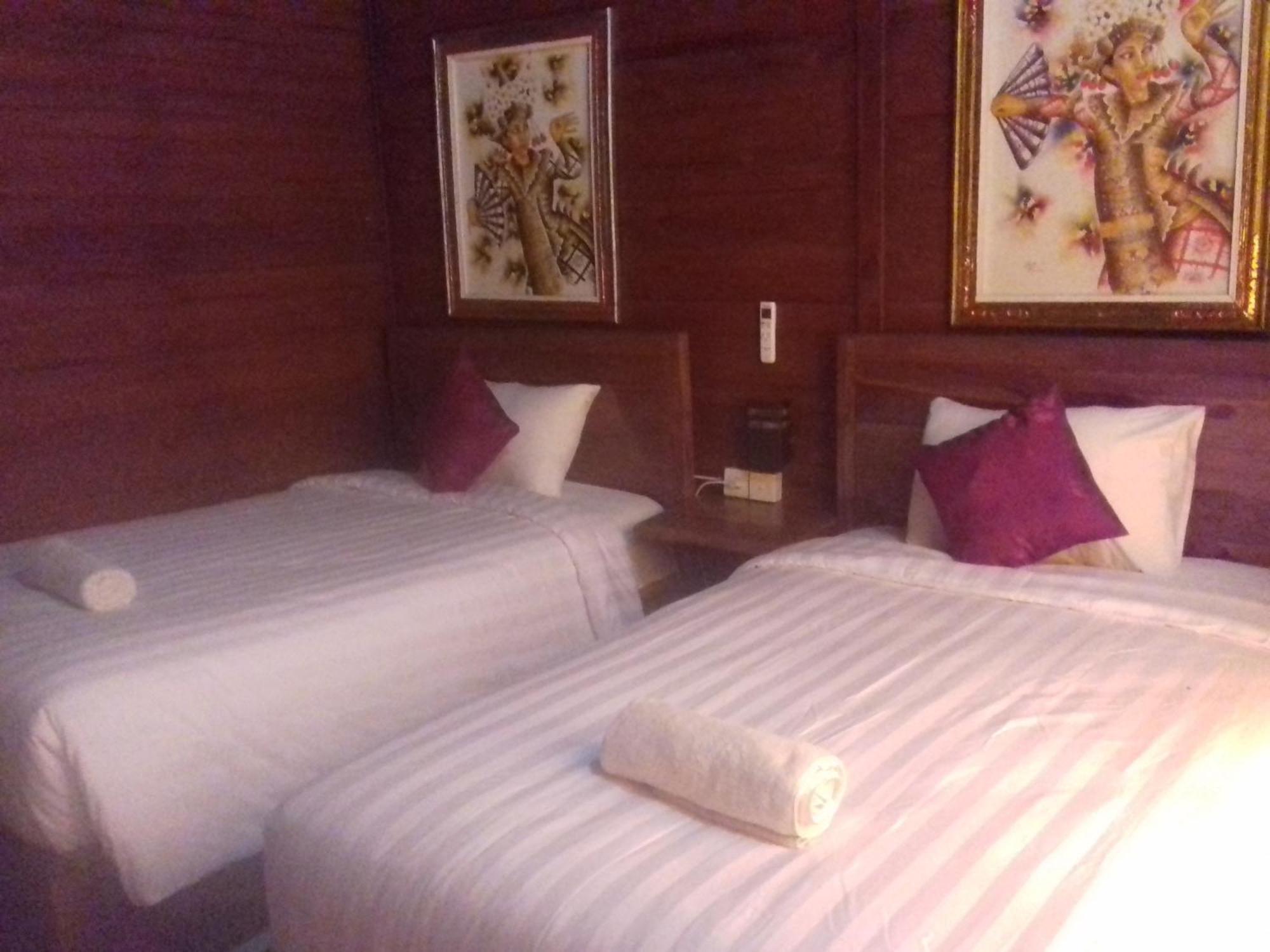 Bamboo Bungalow Jungle View Batununggul ภายนอก รูปภาพ